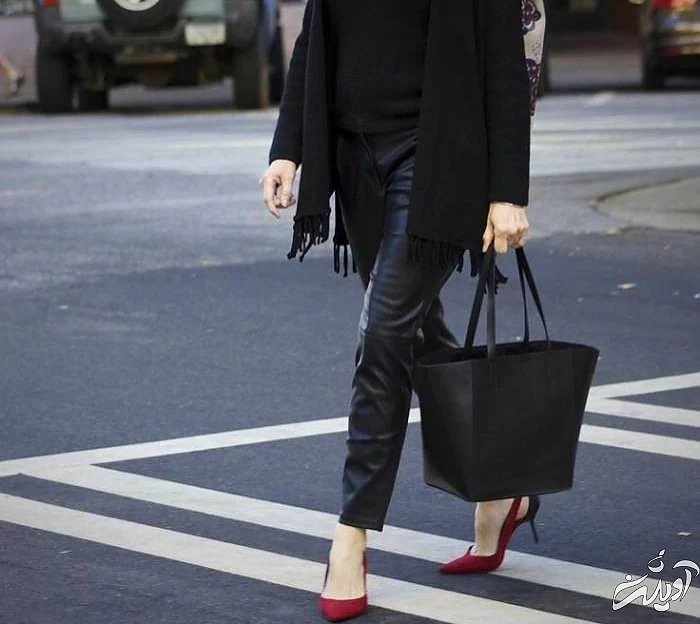 شیک پوشی خانم های 50 ساله با پاشنه بلند پاشنه بلند